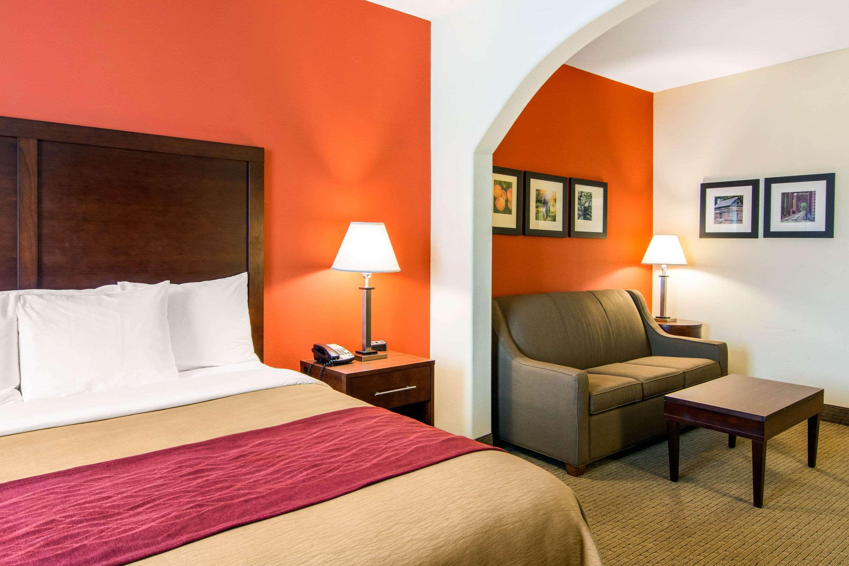 Comfort Inn & Suites Villa Rica Ngoại thất bức ảnh