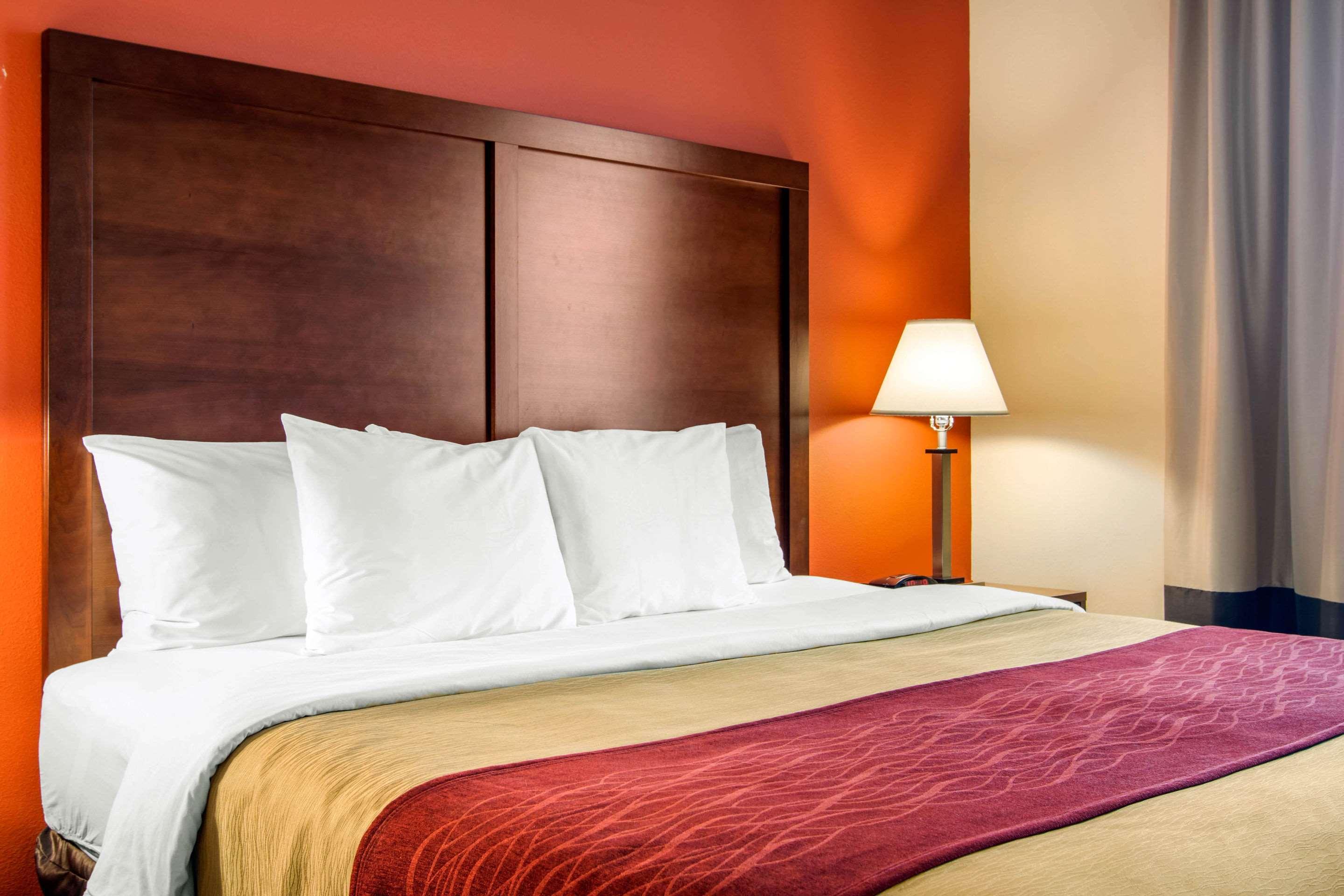 Comfort Inn & Suites Villa Rica Ngoại thất bức ảnh