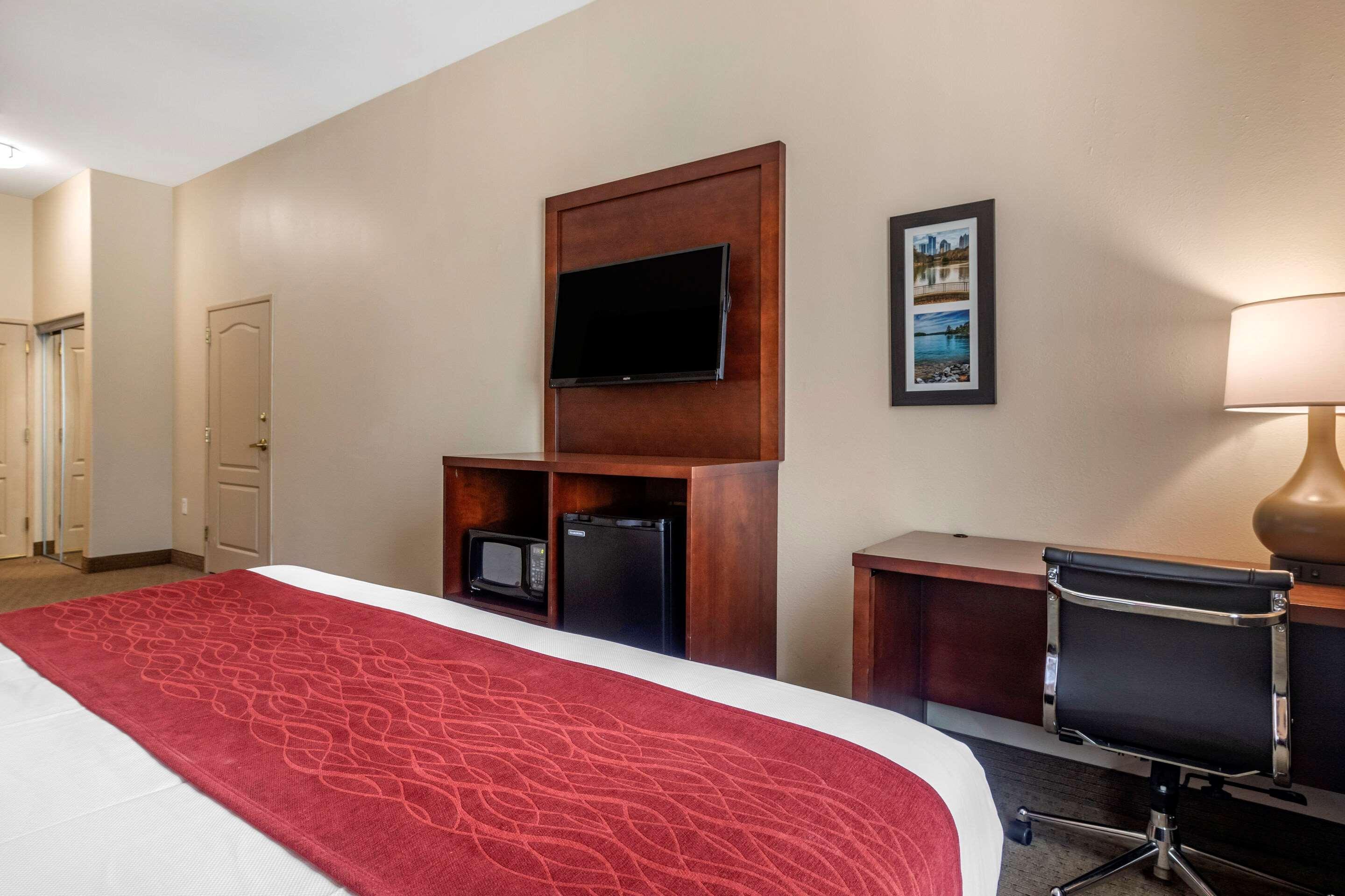 Comfort Inn & Suites Villa Rica Ngoại thất bức ảnh