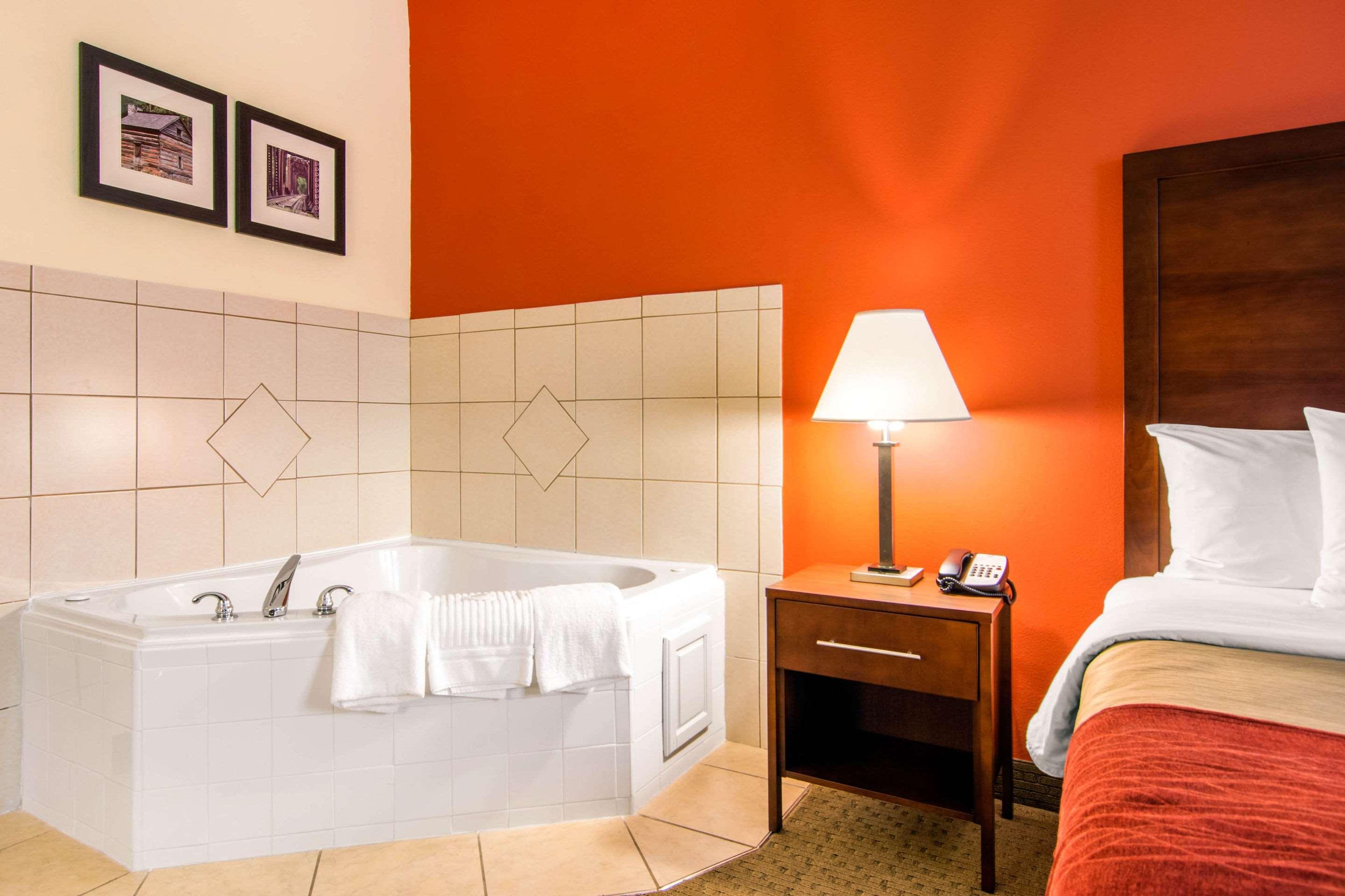 Comfort Inn & Suites Villa Rica Ngoại thất bức ảnh