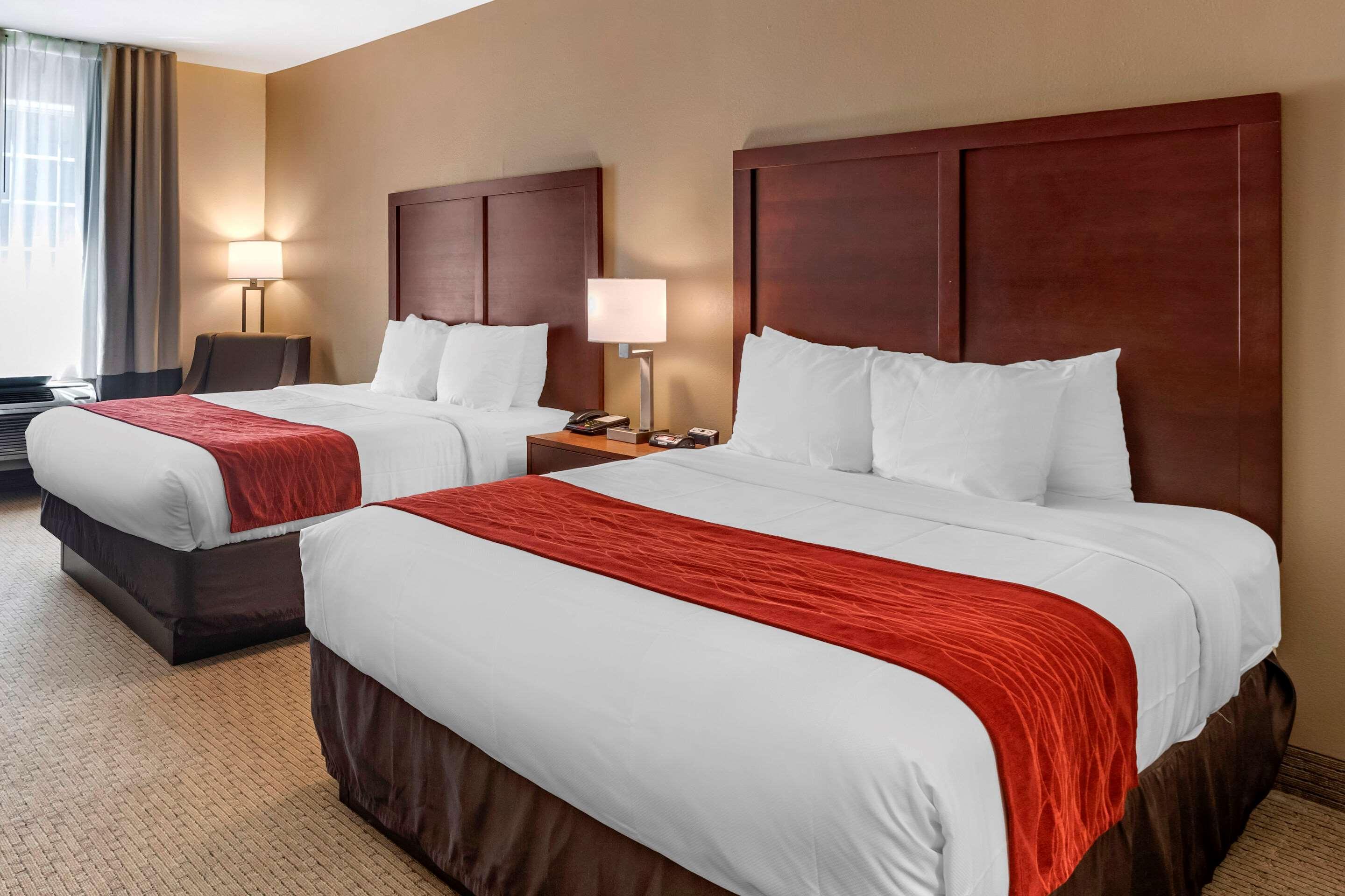 Comfort Inn & Suites Villa Rica Ngoại thất bức ảnh