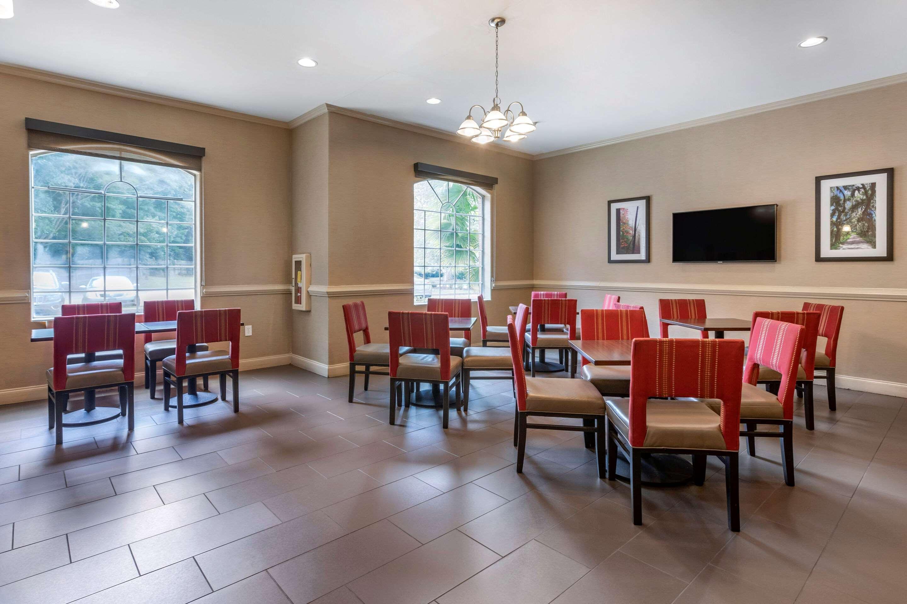 Comfort Inn & Suites Villa Rica Ngoại thất bức ảnh