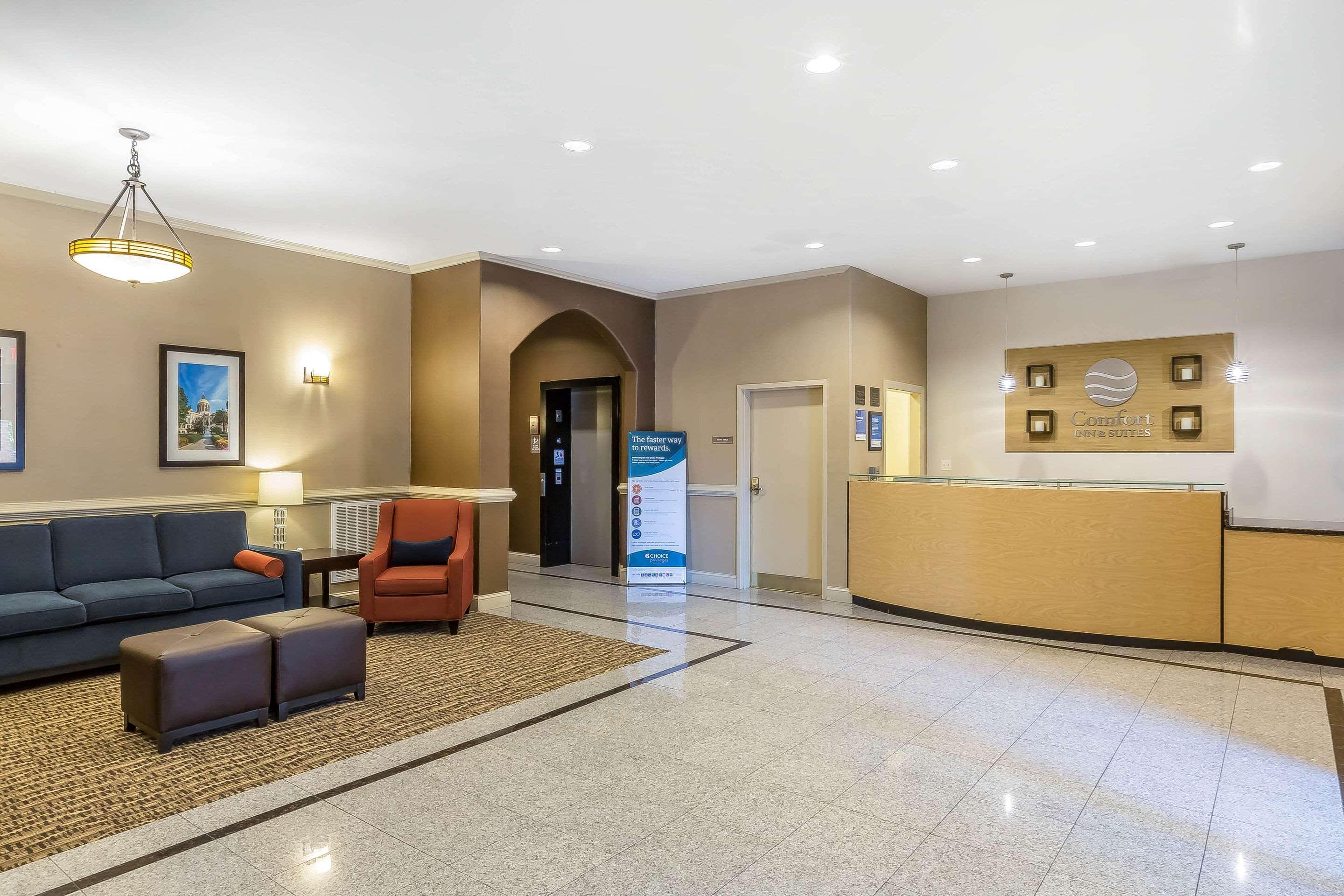 Comfort Inn & Suites Villa Rica Ngoại thất bức ảnh