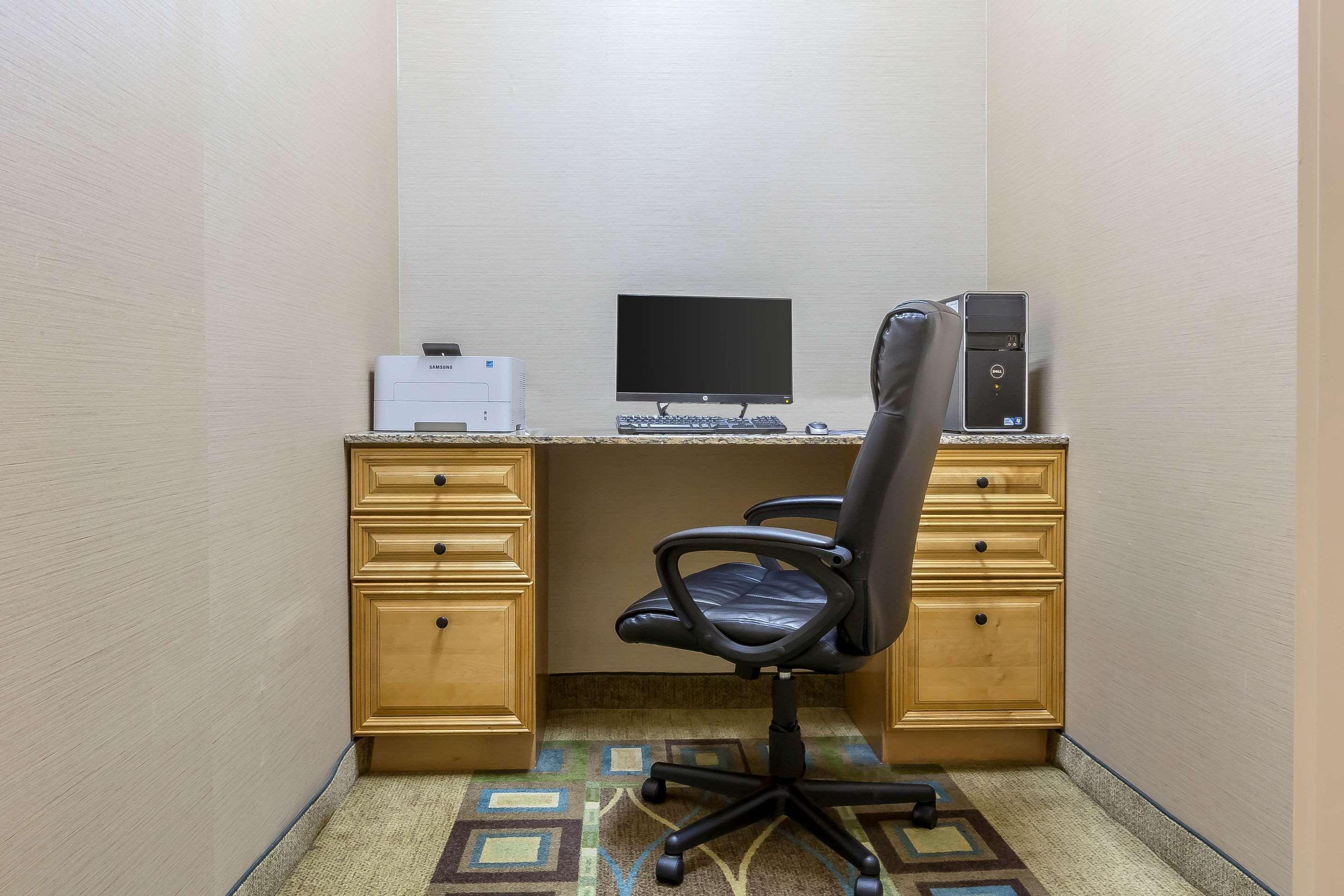 Comfort Inn & Suites Villa Rica Ngoại thất bức ảnh