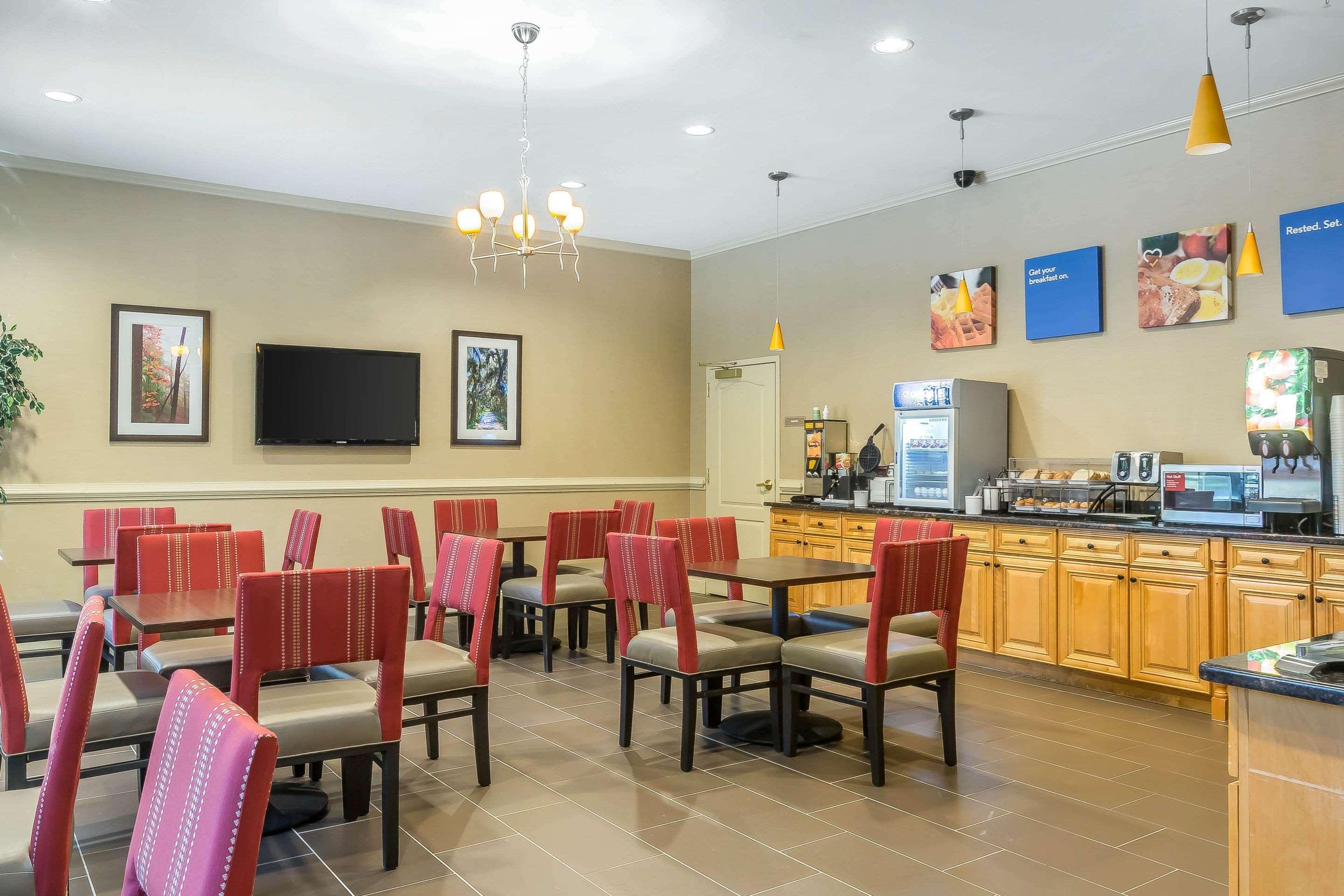 Comfort Inn & Suites Villa Rica Ngoại thất bức ảnh