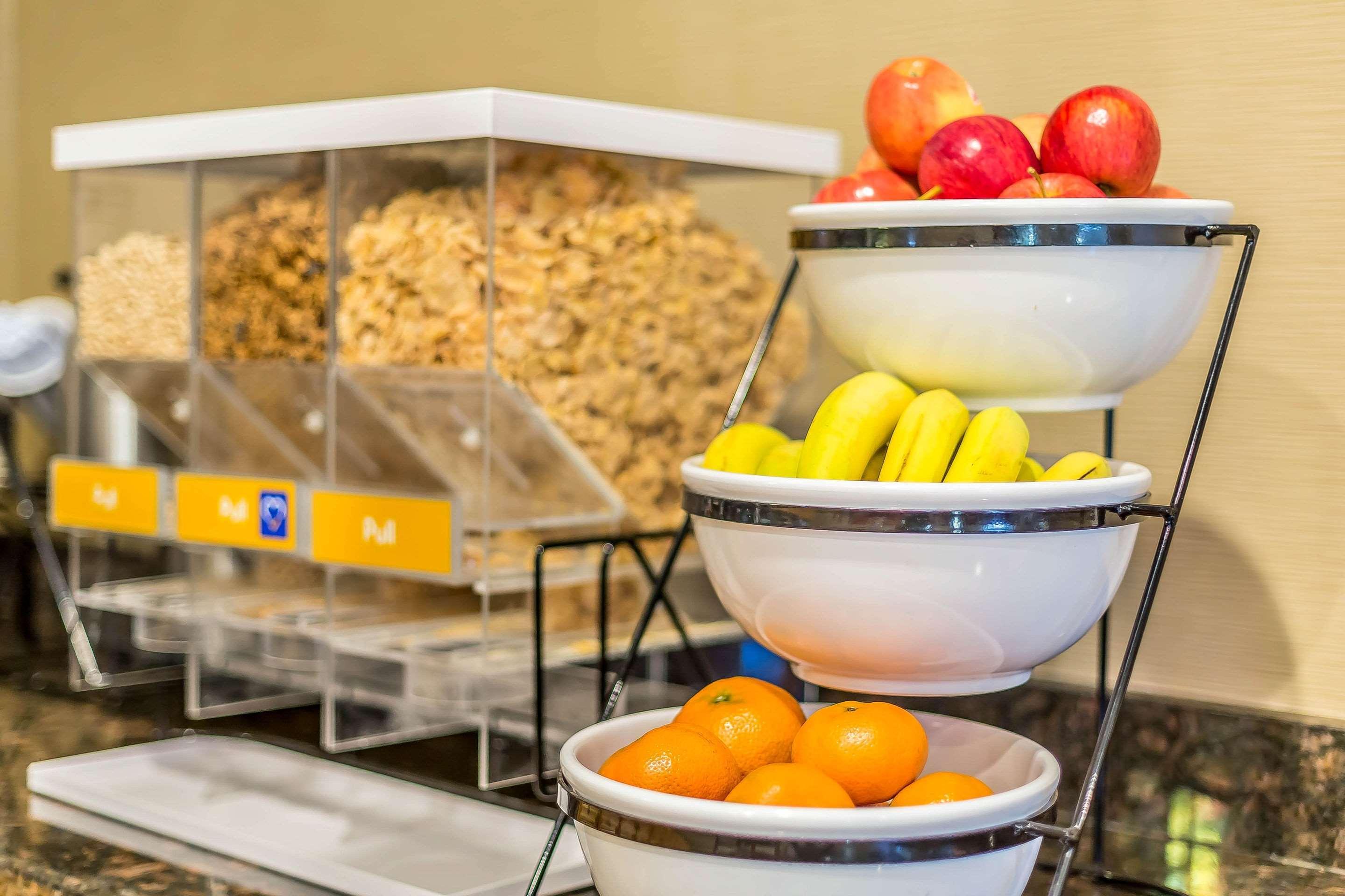Comfort Inn & Suites Villa Rica Ngoại thất bức ảnh
